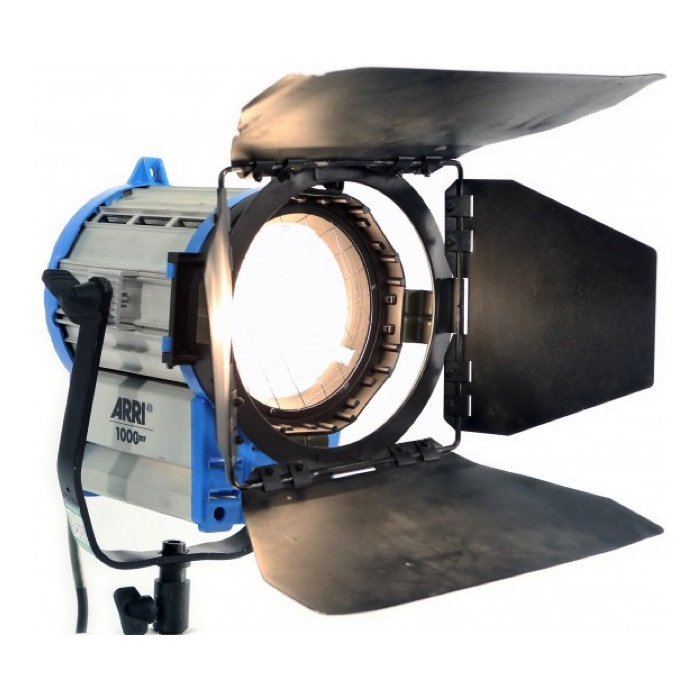 1k fresnel store light